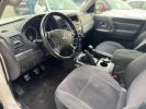 Mitsubishi Pajero Long 3.2 DI-D 160ch Intense 7 Places 1er Main Blanc  - 4