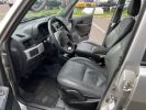 Mitsubishi Pajero Pinin 5 portes 1.8 L essence 114 CV Gris clair  - 14