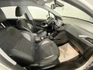 Peugeot 2008 1.2 130ch SetS Allure Blanc  - 16