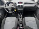 Peugeot 206 1.4 HDI 70ch Pop Art Clim Gris  - 11