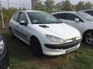 Peugeot 206 1.4 XR PRESENCE 5 portes     Essence BLANC  - 1