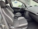 Peugeot 207 1.4 PREMIUM 5P Gris F  - 9