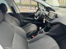 Peugeot 208 1.2 82CH ALLURE 5P Blanc  - 2