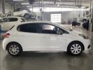 Peugeot 208 1.2 82CH ALLURE 5P Blanc  - 6