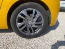 Peugeot 208 1.2 PTEC Style Jaune  - 25