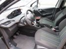 Peugeot 208 1.2 PURETECH 82 URBAN SOUL 5P Noir  - 8