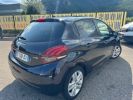 Peugeot 208 1.2 PURETECH 82CH STYLE 5P Bleu F  - 4