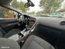 Peugeot 3008 1.6 HDi 110CH Active Gris  - 3