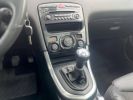 Peugeot 308 SW 1.6 VTi 120cv Féline GRIS  - 16