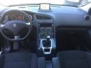 Peugeot 5008 ALLURE 2.0 BLUE HDI 150 7 PLACES     Diesel GRIS  - 7