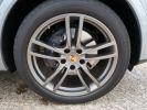Porsche Cayenne (3) V6 3.0 E Hybrid - 1ère Main France - 996 €/mois - Révisé 08/2023 - Toit Pano, Roues AR Directrices, Susp. Pneumatique, Accès Confort, ... - Garant Gris Dolomite Métallisé  - 13