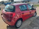 Renault Clio 3 1.2 75 CH Rouge  - 3