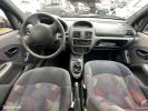 Renault Clio II 1.2 (1149) 58CH RTE 5P Vert  - 5