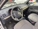 Renault Clio II 1.5 DCI 70CH 3P Blanc  - 3