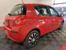 Renault Clio III 1.2 16V 75 eco2 Rip Curl  Rouge  - 8