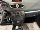 Renault Clio III 1.2 16V 75 Expression +88000KM Gris Foncé  - 11