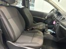 Renault Clio III 1.2 16V 75CH EXPRESS CLIM 3P Gris  - 7