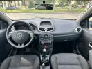 Renault Clio III (2) 1.2 75 YAHOO! 5P BLEU  - 13