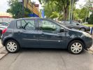 Renault Clio III (2) 1.2 75 YAHOO! 5P BLEU  - 15