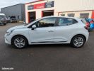 Renault Clio v tce 100 , 31000 km Blanc  - 2