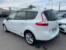 Renault Grand Scenic 1.6 dCi 130ch energy Initiale 7 places Blanc  - 2
