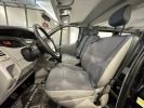 Renault Trafic PASSENGER L1H1 2.0 dCi 115 Expression +ATTELAGE Noir  - 12