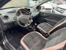 Renault Twingo 1.2 16v 75ch Miss Sixty Toit ouvrant panoramique Noir  - 4