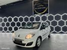 Renault Twingo 1.2 ess 60ch Blanc  - 2