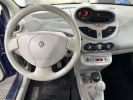 Renault Twingo II 1.2 16v 75 eco2 Expression Bleu  - 8