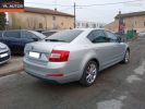 Skoda Octavia 2.0 TDI 150 cv DSG6 Année 2016 Boîte automatique Gris  - 4