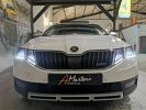 Skoda Octavia Combi 2.0 TDI 184 CV SCOUT 4X4 DSG Blanc  - 3