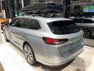 Skoda Superb COMBI Combi 2.0 TDI 150 ch SCR DSG7 Selection Gris  - 10