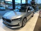 Skoda Superb COMBI Combi 2.0 TDI 150 ch SCR DSG7 Selection Gris  - 25