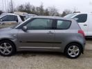 Suzuki Swift 1.3 VVT 92 GLX BVR Gris  - 5