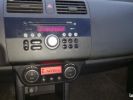 Suzuki Swift 1.3 VVT 92 GLX BVR Gris  - 7