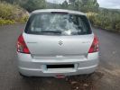 Suzuki Swift 1.3 VVT GLX BMR 3P Gris C  - 6