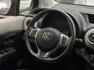 Toyota Yaris 1.4 D 90cv 5P Rouge Métallisé  - 13