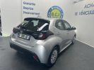 Toyota Yaris 116H DYNAMIC 5P MY22 Gris Clair  - 10