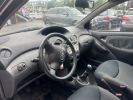 Toyota Yaris 65 VVT-I LUNA 3P Noir  - 4