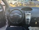 Toyota Yaris 90 D-4D 5P Gris Argent  - 7