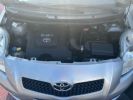 Toyota Yaris 90 D-4D 5P Gris Argent  - 11