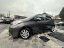 Toyota Yaris 90 D-4D ACTIVE 5P Gris  - 3