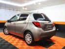 Toyota Yaris HSD 100H DYNAMIC 5P Beige  - 3