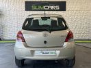 Toyota Yaris II 100 VVT-i Start&Stop Lounge 3p GRIS  - 4