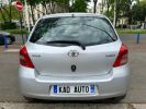 Toyota Yaris II 87 VVT-I SOL MULTIMODE 5P GRIS  - 5