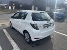 Toyota Yaris III HSD 100h Dynamic 5p BLANC  - 4