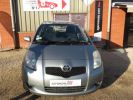 Toyota Yaris luna 1.3 vvti  16 v 90 cv bva Gris  - 2