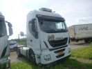 Tractor truck Iveco Stralis Hi-Way AS440S46 TP E6 Blanc - 1