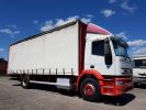 Trucks Iveco EuroTech Curtain side body 190 E 27 P MANUAL BLANC - ROUGE - 4