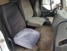 Trucks Renault Premium Refuse collector body 270dci.19 BOM 15m3 BI-CPT - 155000 kms BLANC - 18